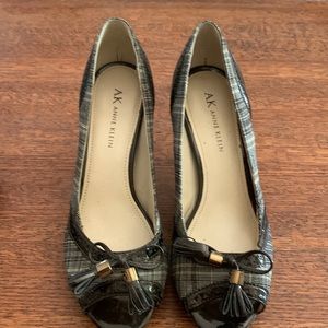 AK Anne Klein heels pumps shoes Size 6.5
